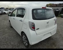 Daihatsu Mira 2014