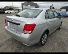 Toyota Corolla Axio 2014
