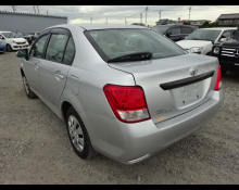 Toyota Corolla Axio 2014