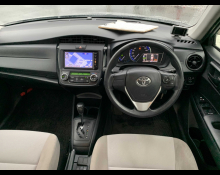 Toyota Corolla Axio 2016