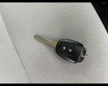 Toyota Corolla Axio 2016