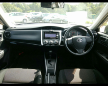 Toyota Corolla Fielder 2015
