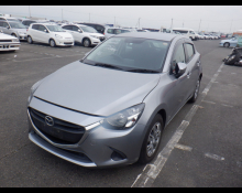 Mazda Demio 2015