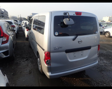 Nissan NV200 2017