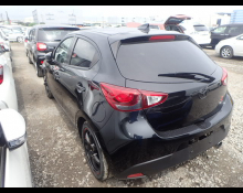 Mazda Demio 2016