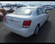 Toyota Corolla Axio 2014