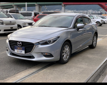 Mazda Axela 2018