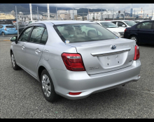 Toyota Corolla Axio 2015