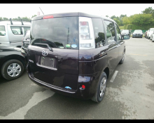 Toyota Sienta 2015