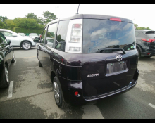 Toyota Sienta 2015