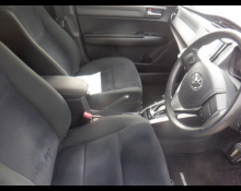 Toyota Corolla Fielder 2015