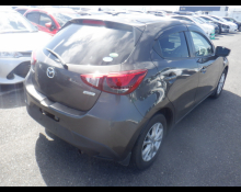 Mazda Demio 2015