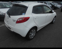 Mazda Demio 2014