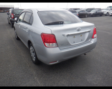 Toyota Corolla Axio 2014