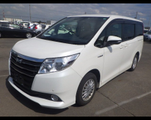 Toyota Noah 2014
