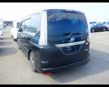 Nissan Serena 2014