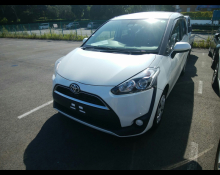 Toyota Sienta 2016