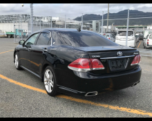 Toyota Crown Athlete Series 2012