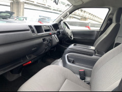 Toyota Hiace Wagon 2014