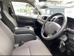 Toyota Hiace Wagon 2014