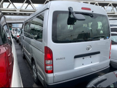 Toyota Hiace Wagon 2014
