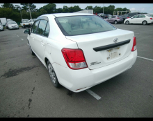 Toyota Corolla Axio 2014