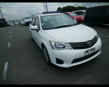 Toyota Corolla Axio 2014
