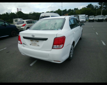 Toyota Corolla Axio 2014