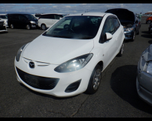 Mazda Demio 2014