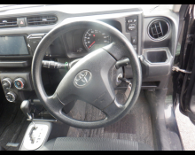 Toyota Succeed Van 2014