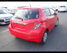 Toyota Vitz 2013