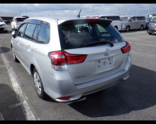 Toyota Corolla Fielder 2016