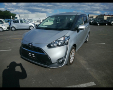 Toyota Sienta 2016
