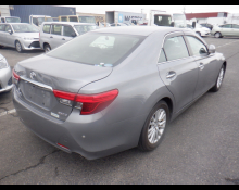 Toyota Mark X 2013