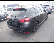 Toyota Corolla Fielder 2015