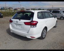 Toyota Corolla Fielder 2016