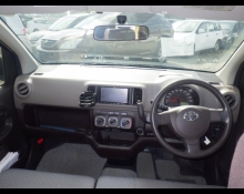 Toyota Passo 2014