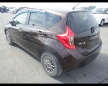 Nissan Note 2015