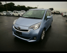 Toyota Ractis 2014