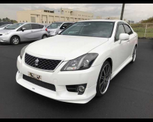 Toyota Crown Athlete Series 2012