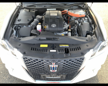 Toyota Crown Hybrid 2013