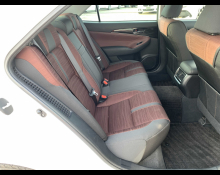 Toyota Crown Hybrid 2013