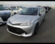 Toyota Corolla Fielder 2015
