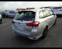 Toyota Corolla Fielder 2015