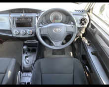 Toyota Corolla Axio 2018