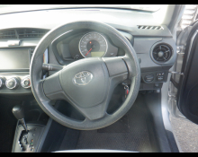 Toyota Corolla Axio 2015