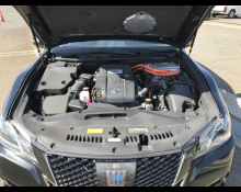 Toyota Crown Hybrid 2014