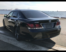 Toyota Crown Hybrid 2014