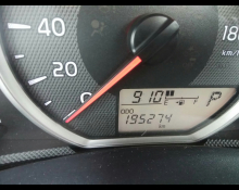 Toyota Corolla Axio 2015