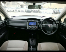 Toyota Corolla Axio 2015